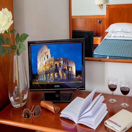 Affittacamere Centro Cavour Рим Экстерьер фото